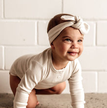Load image into Gallery viewer, Topknot Headband (Solids)
